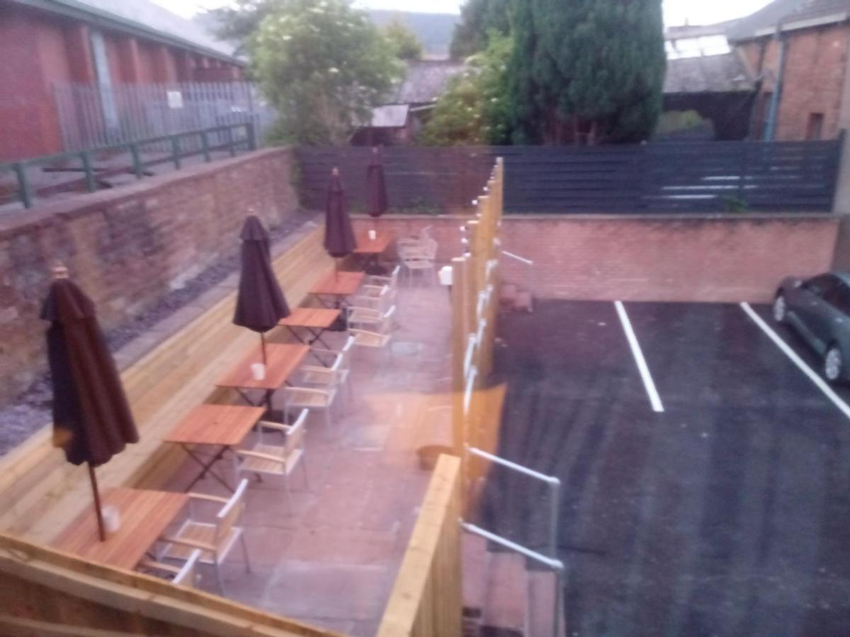 The Castlegate Arms Hotel Penrith Exterior photo