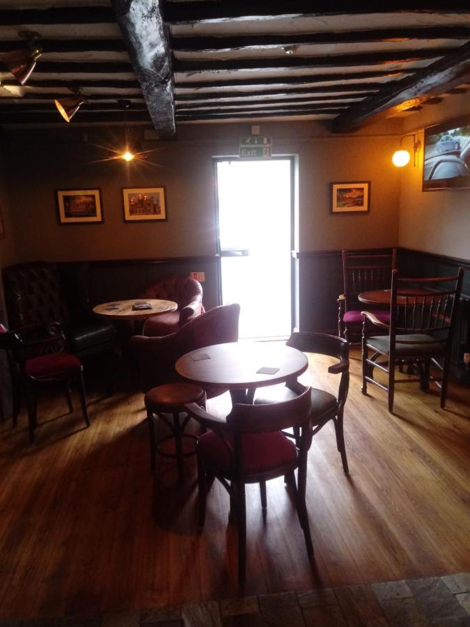 The Castlegate Arms Hotel Penrith Exterior photo